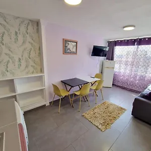 estudio-violet-beach.topcostabravahotels.com/